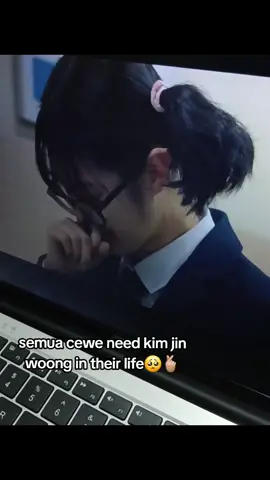 jadi greenfleg ni jin woong🥺🥺🫰🏼 . #headoverheels #dramaromance #drakorlove #kdramacouple #kdramanews #gentleman #kimseongjeong #kdramaedit #kdramalover #drakorromantis #4upage 