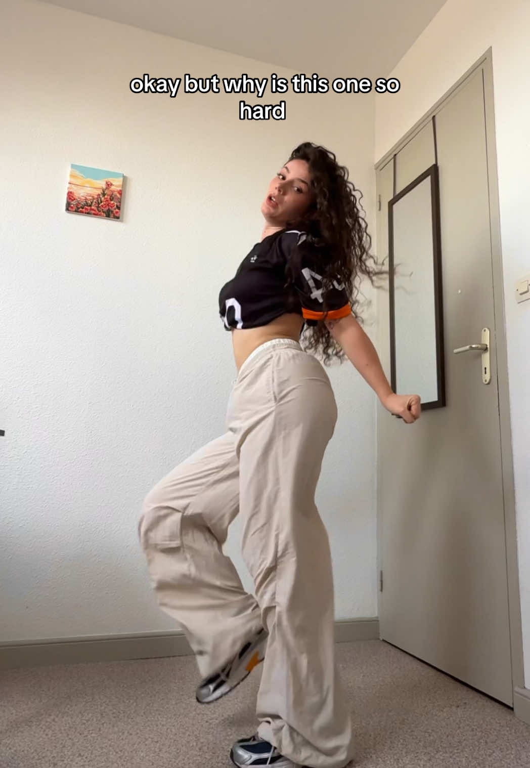 je suis pas satisfaite à 100% mais j’aime trop la choré donc bon #flipflop #wswf #worldstreetwomanfighter #bumsup #agsquad @AG Squad 