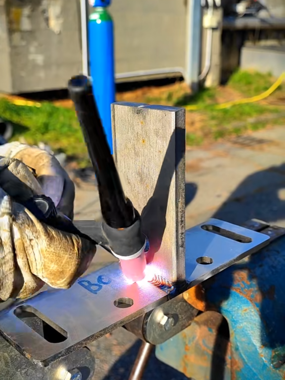 #weld #welding #weldingtiktok #welder #tig #pipe #pipeline #inoxtag #work #passion #italia #fyp #foryou #foryoupage #oneshotmuso #accadeoggi 