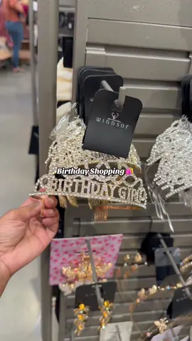 Loading in 4 Days 💅🏾 #birthdaygirl #shopping #contentcreator #birthdayoutfit 