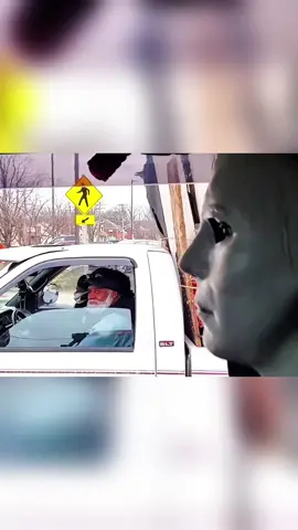 Do you want to meet him on the street? 🤔👇 #scarecam #scareprank #scared #funnyvideo #viralvideos #fyp #prank 