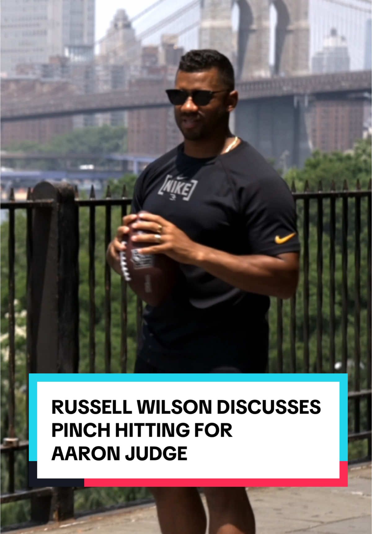 Not many people can say they've pinch hit for Aaron Judge, but @Russell Wilson can 😂 #aaronjudge #russellwilson #nfl 