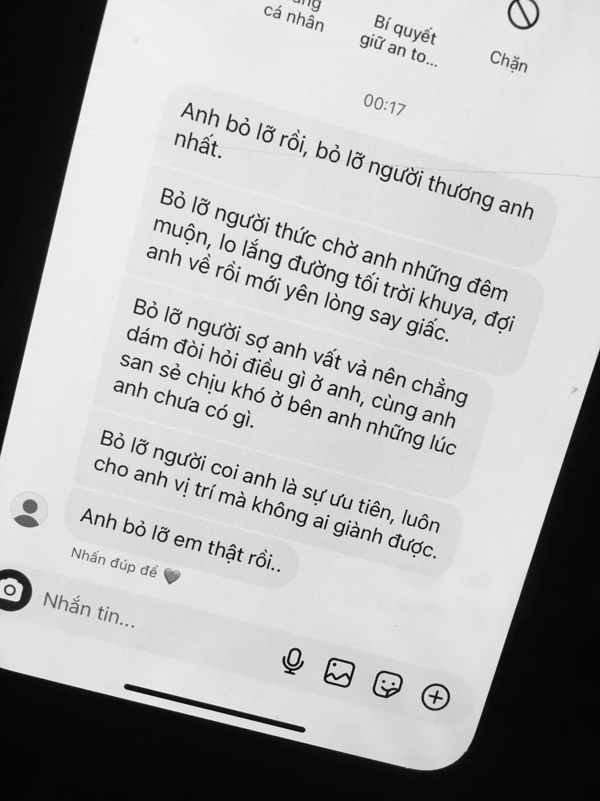 Trân trọng cũng được, kh thì cũng không sao chỉ là khi bỏ lỡ, sẽ kh thể gặp lại lần nào nữa Người chọn ra đi là anh, nhưng người đau lòng nhất vẫn là em. Từng ấy thời gian ở bên nhau chưa một lần toan tính, chưa một lần đòi hỏi. Tất cả những gì em dành cho anh là sự chân thành, là yêu thương, là thật tâm đối đãi. Nhưng rồi đến cuối cùng điều anh là người nuối tiếc. #xhhhhhhhhhhhhhhhhhhhhhhh 