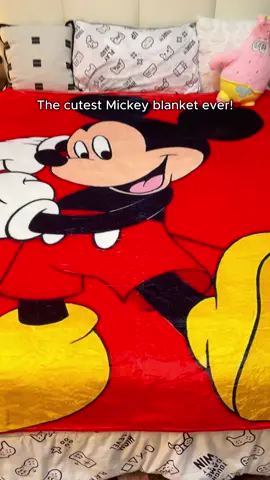 Mickey Mouse blanket,so cute and so soft !!!🔥❤️❤️#blanket #mickey#mickeymouse#mouseblanket#mouse#cartoonblanketchallenge #cute#softblanket#blanket#blanketlife#movieblanket#softblanket#cuteblanket#cutebaby #halloween2025 # #mickeyfriendsstaytrue #LoveMyHome#daysforyoudays #spotlightfinds 