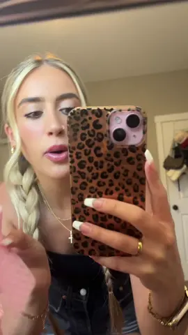 4.99$ with free shipping💅💅                     #grippys #gripp #grip #phonegrips #phonegrip #stickys ##phonesuction #iphone #phone #phonecase #contentcreator #pinkphone