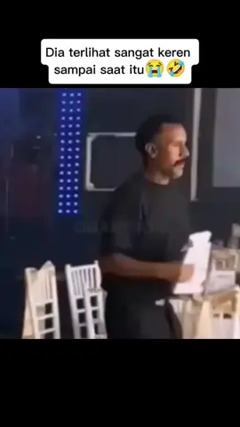 Dia pikir dia adalah karakter utama..😂 #reels__tiktok#vidioviral#masukberandafyp#funnyvideos#trendingtiktok#memes#fypシ゚viral🖤tiktok 