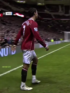 Young Ronaldo 😮‍💨 #cr7 #cristianoronaldo #fy #foryou #viral #trend #fyp #football #ronaldo 
