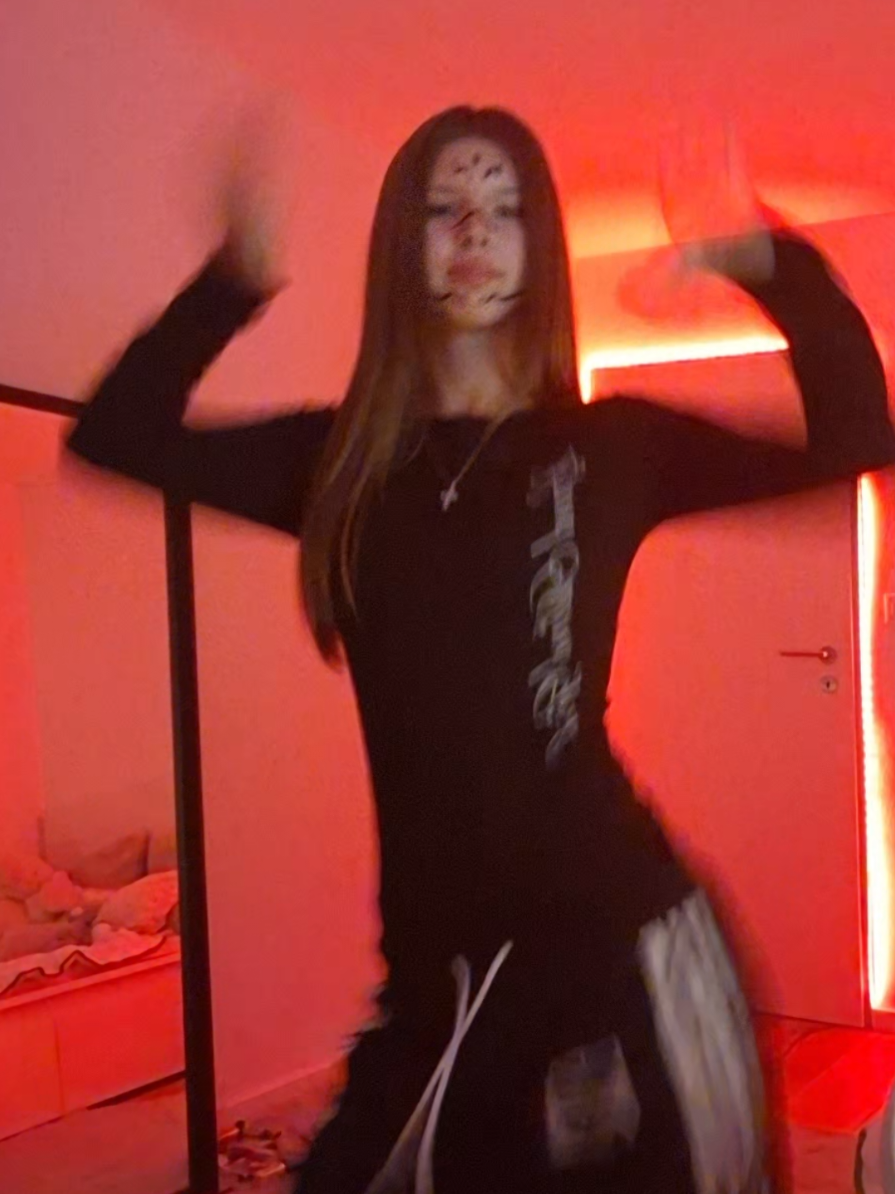 #Mila #dancechallange #foryoupage #dance #dancer #outfitcheck #Milaaa #fyp #follow #viral #trend #russia #russian #russiangirl #girl #🇷🇺 #cosplay #sukuna #anime 
