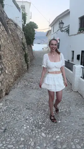 here to dance 💃 #spain #foryoupage #altea #summervacation #alteaspain 