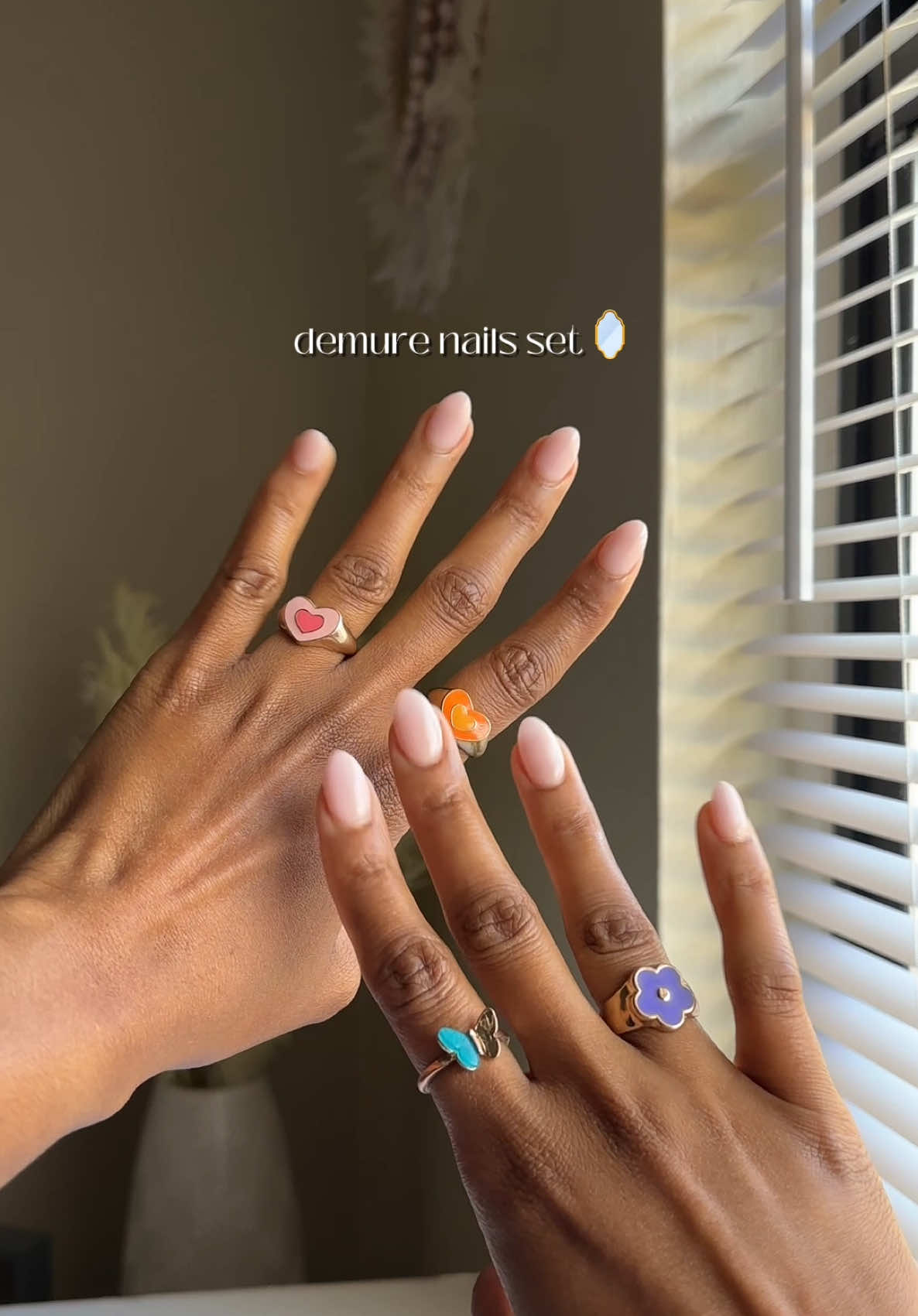 very demure, very cutesy nail set 😊 . . . #nailspo #summernails #simplenailset #gelmanicure #gelset #nailinspo #almondnailsdesigns 