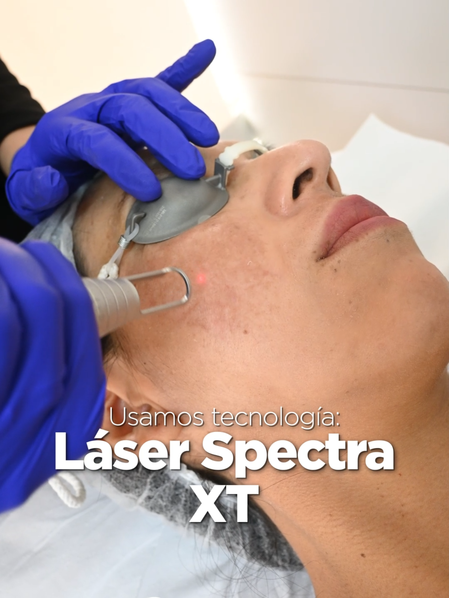 ¿Tienes manchas y no sabes por dónde empezar? 💥 En promedio, se necesitan entre 5 y 10 sesiones, dependiendo del tipo de mancha y tu piel. Cada caso es único. Lo importante es hacer un diagnóstico previo. 📩 Agenda tu consulta: 👩🏻‍⚕️ Dra. Tania Roncal  📲 +51 940 728 055 . . . #manchas #laser #laserparamanchas #medicinaestetica #tratamiento #cuidadodelapiel #piel #Lima #Peru