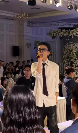 anh mặc đơn giản nma sao nó bảnh vậy trời #dangrangtoakatranlaluot #tranlaluot #drt #dangrangto || cre ig: nguyn.lihh
