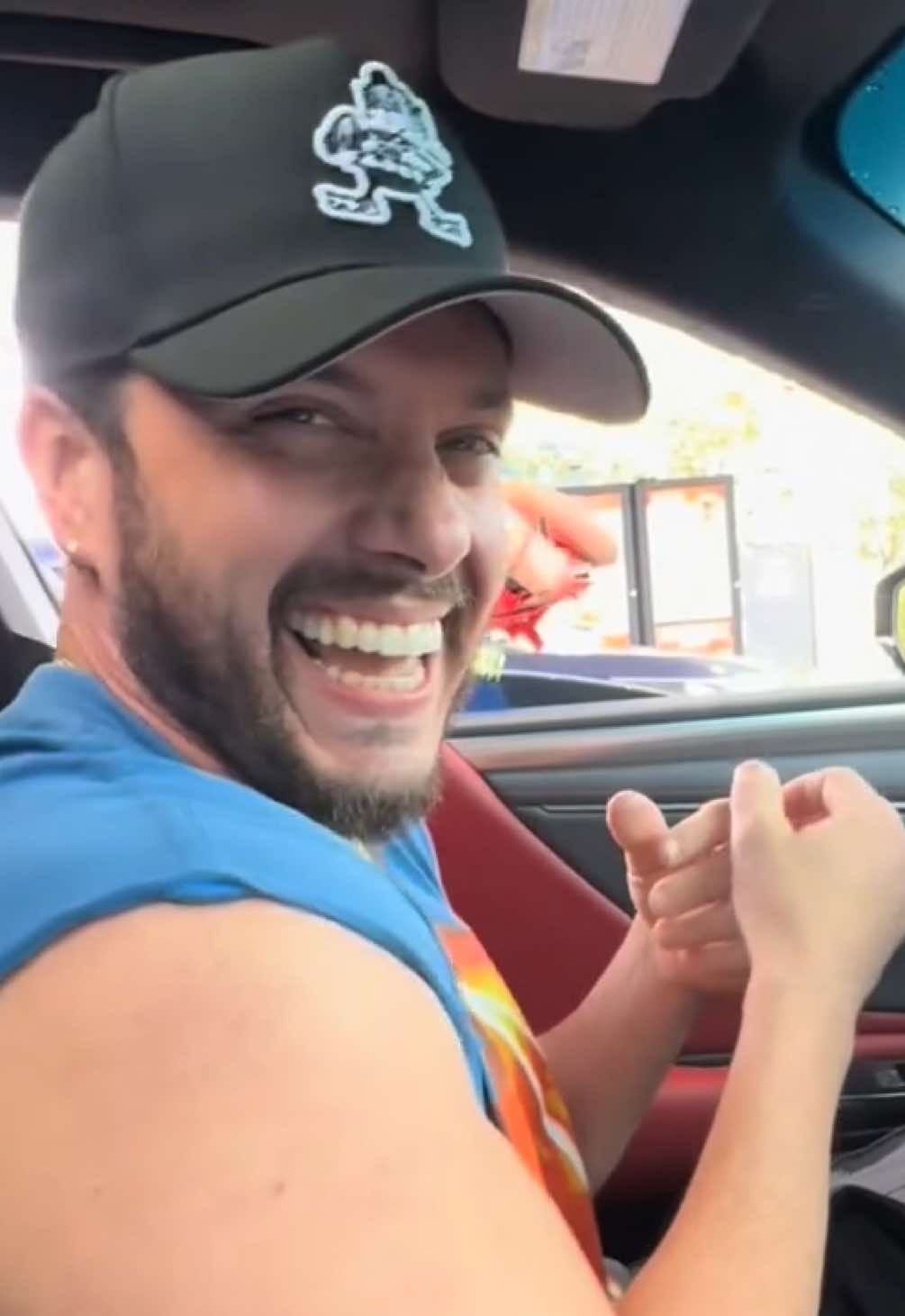 The “Tatatata” 🤡🤣 @Raising Cane's you guys have the kindest employees! 😂 Which part was your favorite? #foryou #foryoupage #funny #fypシ #prank @Kitchen 🏕️ 🍗