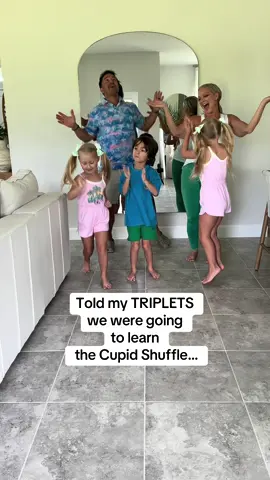 The random spin at the end 😅#trending #fyp #triplets #foryou #foryoupage #FamilyFun 