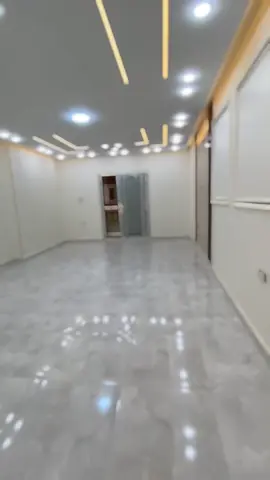 🏡 شقة متشطبة سوبر لوكس للبيع - أول سكن 🏡 📍 النزهة 2 – جسر السويس | جانبي من شارع كريزي ماركت – شارع 27 ✨ تفاصيل الشقة: ▪️ المساحة: 140 متر ▪️ 3 غرف نوم ▪️ 2 حمام ▪️ ريسبشن قطعتين ▪️ غرفة وريسبشن على الشارع 🔧 المميزات: ✅ تشطيب سوبر لوكس ✅ مرافق كاملة (عداد كهرباء – مياه – تم التصالح نموذج3) ✅ الغاز الطبيعي على باب الشقة ✅ أسانسير شغال ✅ مدخل العمارة شيك ✅ الدور التالت – مميز ✅ أول سكن ❌ لا تقبل القسط ❌ لا تصلح للتمويل العقاري 📞 للتواصل: 01150158049 #عقارات_مصر #جسر_السويس  #شارع_ال٢٧_النزهه٢ 