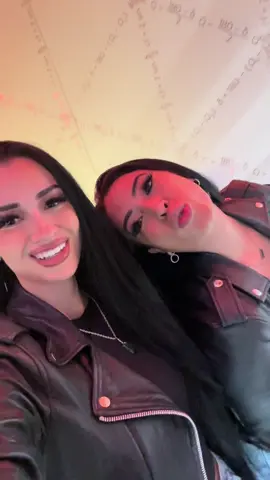 new summer anthem ~ date night @Amirah #sapphic #wuhluhwuh 