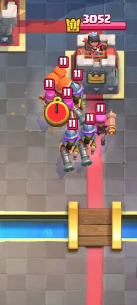 #clashroyale #berserker #clash #skilled #🥷🏿 @Clash Royale 