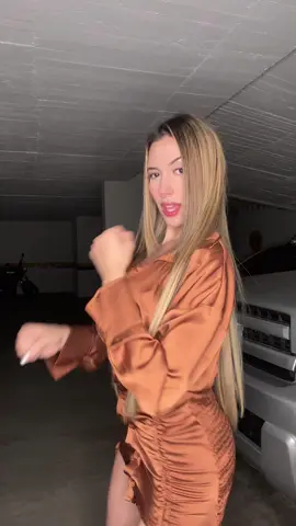 🤫#paratiiiiiiiiiiiiiiiiiiiiiiiiiiiiiii #fyp #martillando #elalfa #ambarprada #baile #viraltiktok 