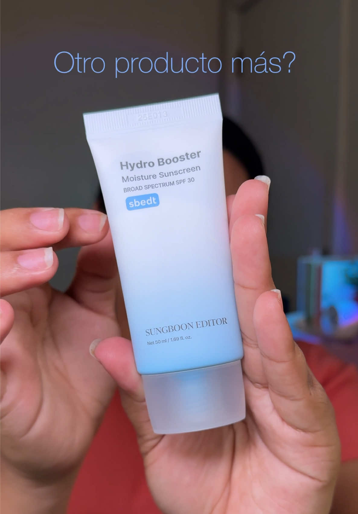 Me lo mandaron para probarlo, y honestamente no esperaba mucho… Pero este protector solar me sorprendió ✨ Ligero, sin dejar rastro blanco, y con ese glow que no se siente grasoso. ¿Lo volvería a usar? Sí, y más de una vez. @SUNGBOON EDITOR @SBEDT 성분에디터  #tiktokshopfinds #sungbooneditor#skincarehonesto#protectorsolar#kbeautyreview#ugcvideo##glowreal#pielradiante#tiktokshoplatina 