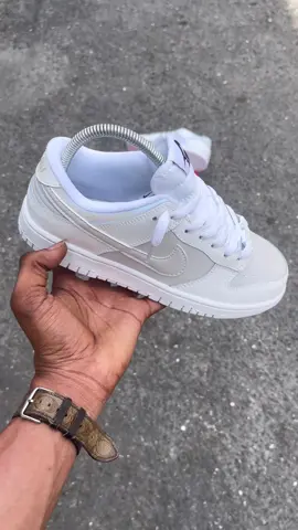 Low Nike✨☑️#viral_video #foryoupage❤️❤️ #sneakers 