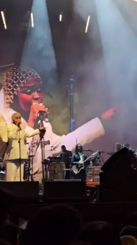 Ms. Lauryn Hill brings out her ex partner Rohan Marley the son of Bob Marley  #laurynhill #refugee #timemagazine #90s #90sera #90svibes #90saesthetic #90saesthetics #90sstyle #90sfashion #90svintage #90smusic #90sthrowback #90snostalgia #throwbackmusic #oldschoolaura #laurynhill| #selahmarley #mslaurynhill #fyp #viral #getmefamouspls #ygmarley #foryoupage #foryoupage #themiseducationoflaurynhill #foryou #getmefamous #fugees #edit #ponder #realize #elevate #humanity #reason #reformulate #laurynhil #laurynhill #laurynhillconcert #mslaurynhill #mslaurynhill #BlackTikTok #hiphop #rap #neosoul #femalerapper #90s #tiktok #foryoupage #fyp #foryourpage #2000sthrowback #2000s #spirituality #spiritualtiktok #bobmarley #marley #ygmarley #guitar #singing #fpppppppppppppppppppp #fyp #fypage #viral #viralvideo #viraltiktok #queenofrap #rapper #raptv #rapmusic #LaurynHill #MsLaurynHill #LaurynHillEdit #LaurynHillVibes #LaurynHillForever #LaurynHillFans #LaurynHillAppreciation #LaurynHillQuotes #LaurynHillLyrics #LaurynHillLove #MiseducationOfLaurynHill #TheMiseducation #ThatThing #DooWop #ToZion #EverythingIsEverything #ExFactor #LostOnes #NothingEvenMatters #LaurynHillClassic #NeoSoul #SoulMusic #HipHopLegend #RNBQueen #LyricalLegend #90sRNB #90sHipHop #RNBVibes #SoulQueen #UnpluggedSessions #BlackExcellence #BlackGirlMagic #BlackQueen #BlackIcons #BlackHistory #BlackMusicMatters #BlackArtists #BlackCulture #BlackLegend #MelaninMagic #90sVibes #90sIcon #ThrowbackLegend #OldSchoolVibes #ClassicVibes #90sThrowback #NostalgiaHits #TimelessMusic #GrewUpOnThis #BackInTheDay #Fugees #KillingMeSoftly #ReadyOrNot #TheScore #RefugeeCamp #LaurynWyclefPras #FugeesForever #HipHopHistory #FugeesVibes #FugeesEdit #MusicLegend #LyricalQueen #Trailblazer #IconicWoman