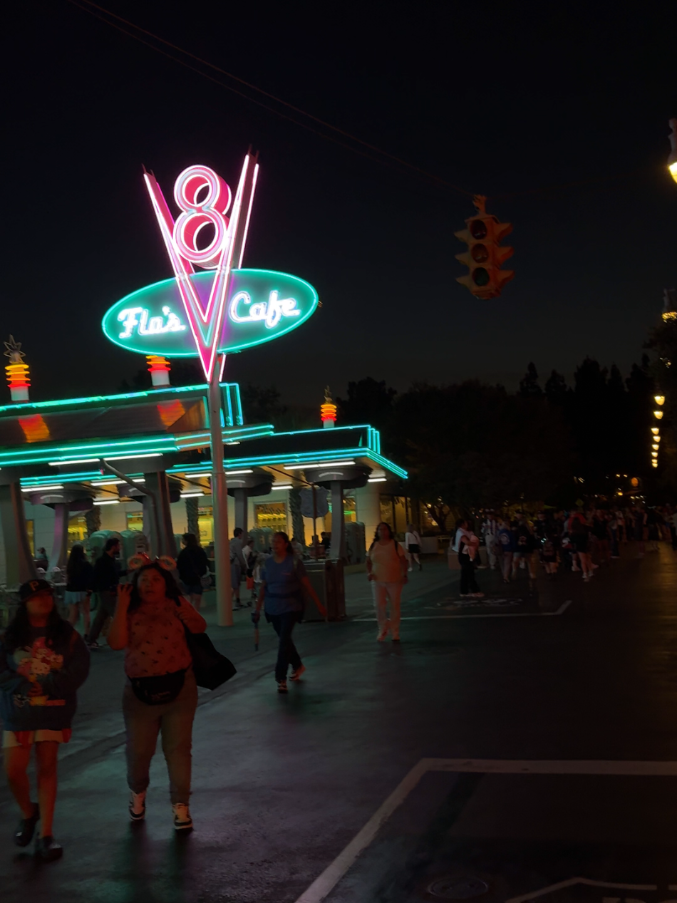 🚗💥 Childhood dream come true! I visited Radiator Springs at Disneyland California – and YES, Lightning McQueen is even cooler in real life! 😍🔥 Everything felt straight out of the Cars movie. Disney magic at its best! Would you go here too?👇 Tap ❤️ if Cars was your childhood favorite! Tag a friend who needs to see this! #disneylandcalifornia #radiatorsprings #lightningmcqueen #carsland #pixar #disneyparks #californiaadventure #disneymagic #lightningmcqueenlive #childhoodmemories #disneyfans #themeparkfun #travelgoals #foryou #fyp #viralvideo