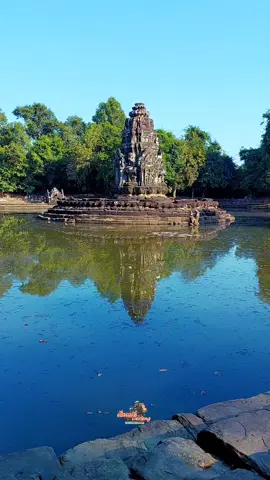 ៙ឈ្មោះ: ប្រាសាទនាគព័ន្ធ ៙អ្នកកសាង: ព្រះបាទជ័យវរ្ម័នទី៧ ៙កាលបរិច្ឆេទកសាង: សតវត្សទី១២ ឆ្នាំ១១៩១ ៙ឧទ្ទិសថ្វាយ: ព្រះពុទ្ធសាសនាមហាយាន ៙ស្ថាបត្យកម្ម: រចនាបថបាយ័ន ៙ទីតាំង: ក្រុងអង្គរ ខេត្តសៀមរាប ៙៙ប្រភពឯកសារៈ wikipedia #ប្រាសាទនាគព័ន្ធ #neakpoantemple 