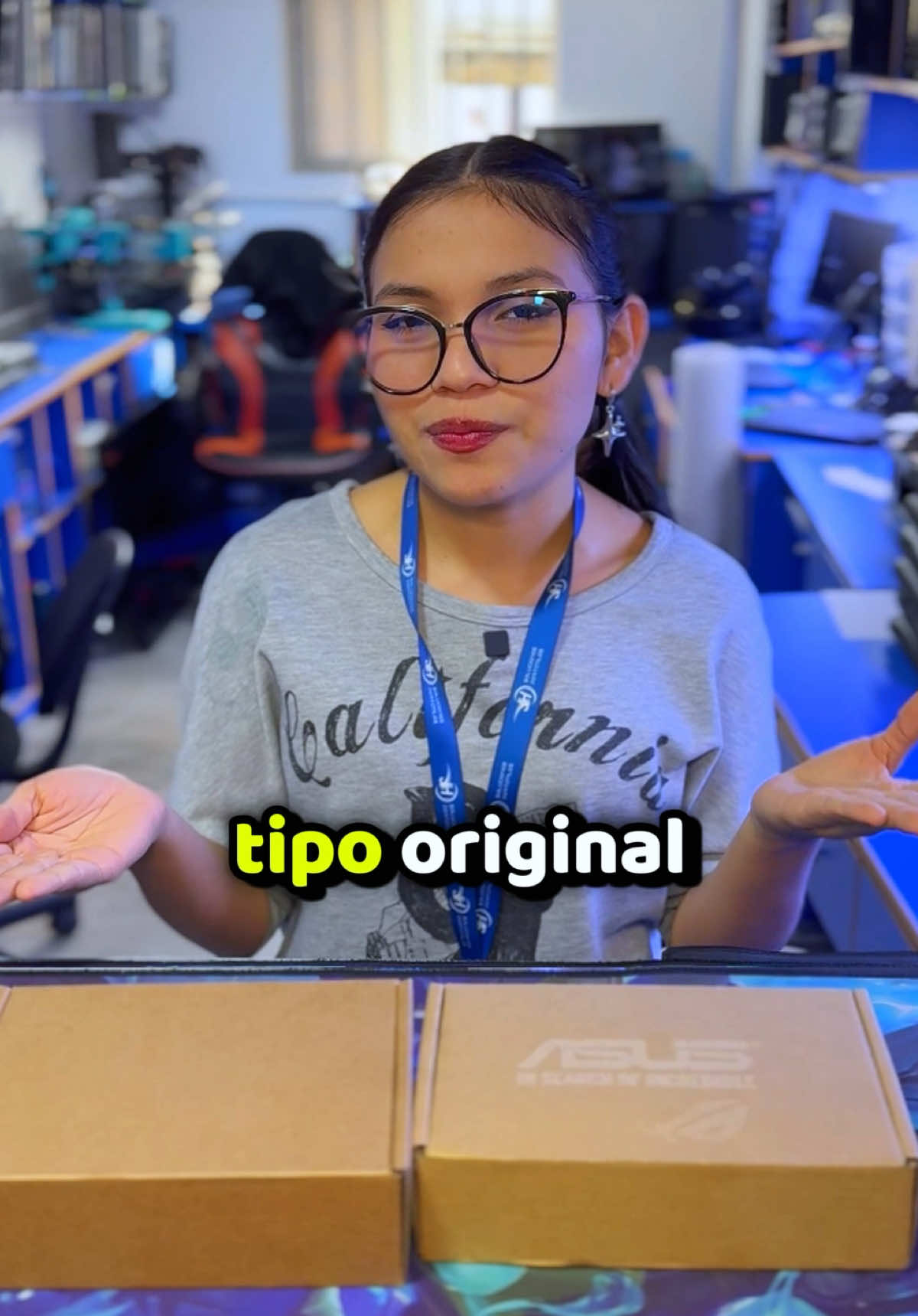 ¿TU CUAL ELIGES? #laptops #compuplaza #LAPTOP #cargador 