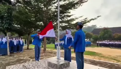 #fypage #smkbisa #mplsramah #masapengenalanlingkungansatuanpendidikan #vokasikuat #kemendikdasmenramah #pendidikanbermutuuntuksemua #smkn1penawartama @SMKN 1 PENAWARTAMA 