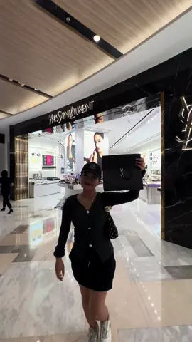 YSL Beauty 🥰🥰 #yslbeauty #Ysl 