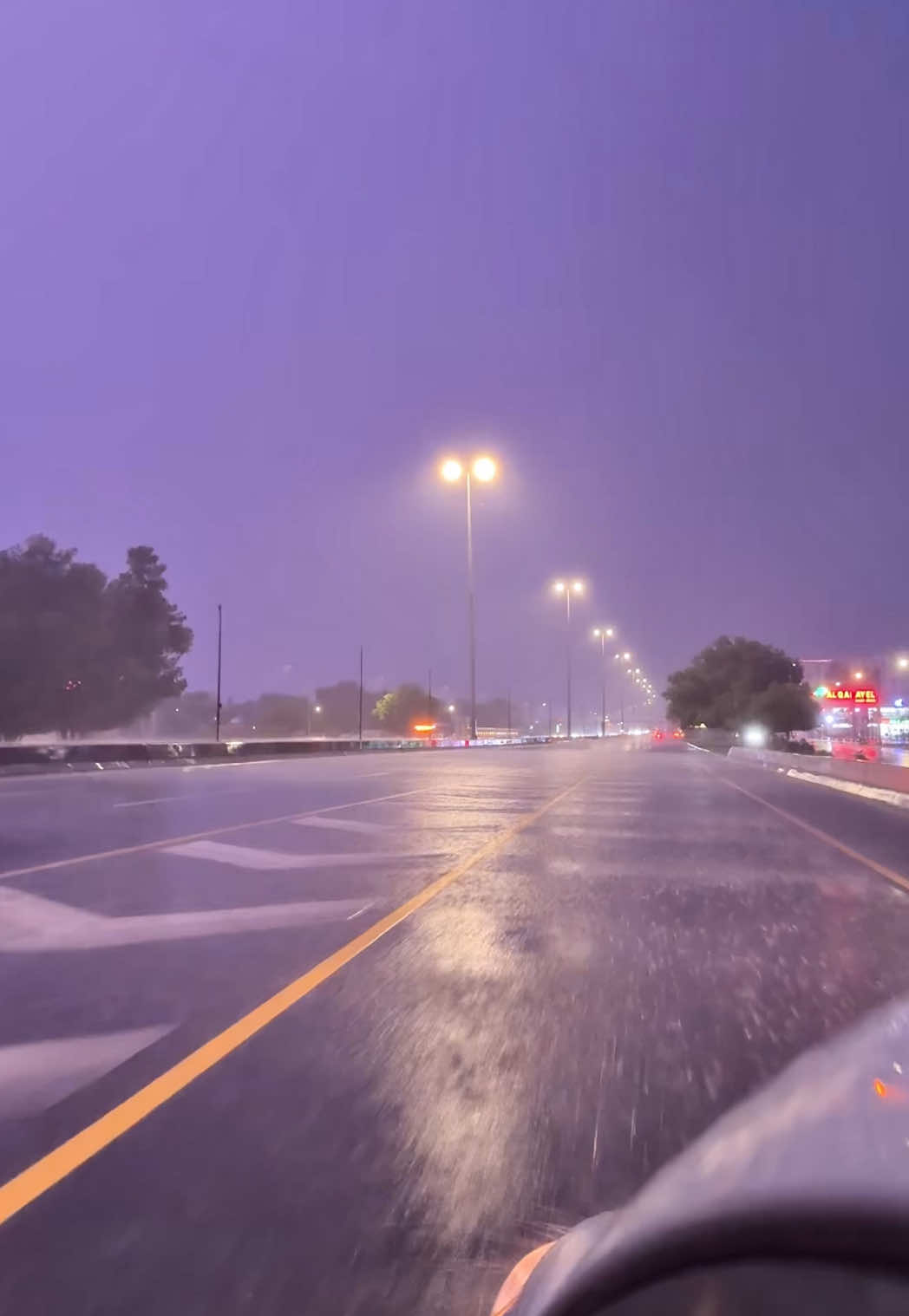The night we met still echoes every time it rains  #oman #muscat #rain #thenightwemet 