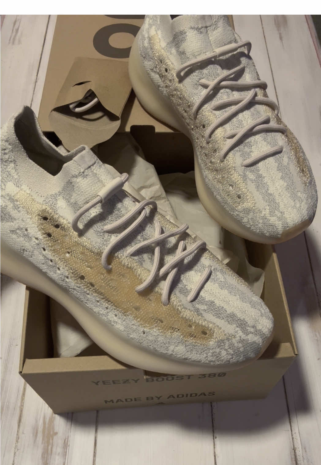 Adidas Yeezy Boost 380 ‘ Yecoraite Reflective ‘ #sneakers #sneaker #sneakerhead #shoes #unboxing #kanyewest #yeezy 