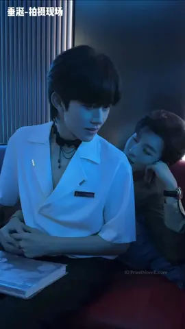 Mr. Sheng is not shy with Hua Yong 🤭 #desiretheseries #垂涎Desire #Omegaverse #cbl #danmei #abodesire 