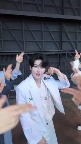 원투쓰리포~ 파입식스세븐 다음 사람! #ZEROBASEONE #ZB1 #제로베이스원 