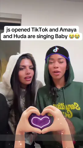 I love how Huda is actually singing and Amaya is being Amaya 😭❤️ @Amaya🩰🍒💕🫧 @hudabubbaaa @Justin Bieber #amaya #huda #friendshipgoals #karaoke #justinbieber #baby #loveislandusa #LoveIsland #fyp 