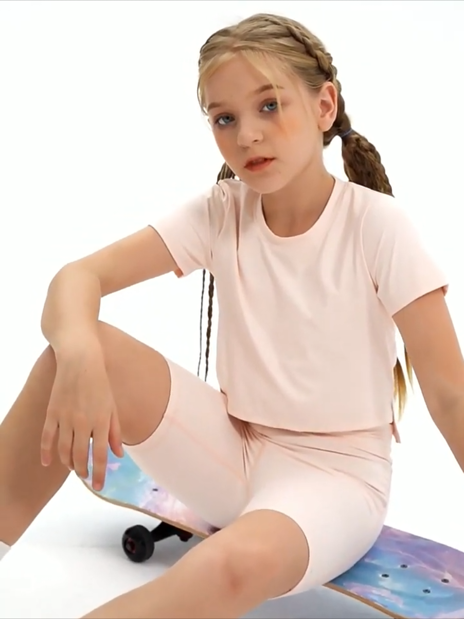 Nice mini model #fashiontok #Moda 