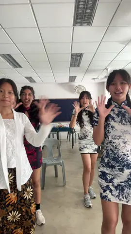 #racialharmony #rhd2025 #qipao #kebaya #sg  @lebonbon @cayliey 