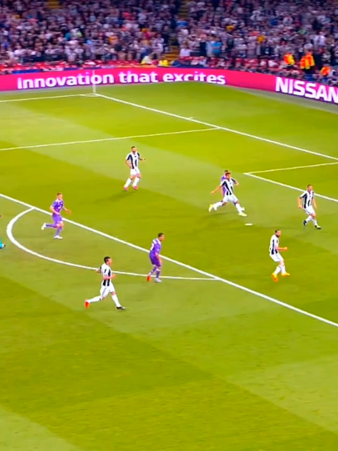 Ronaldo Crazy Skill 🤩  . .. #Ronaldo #CR7 #CR7Edits #RonaldoGoals #CR7Highlights #FootballEdits #SoccerEdits #SoccerSkills #FootballForLife #ViralFootball #GOAT #LegendNeverDies #MadeForFootball #IconicMoments #FootballViral #FootballHype #CR7Fans #RonaldoMagic #ForYou #FYP 