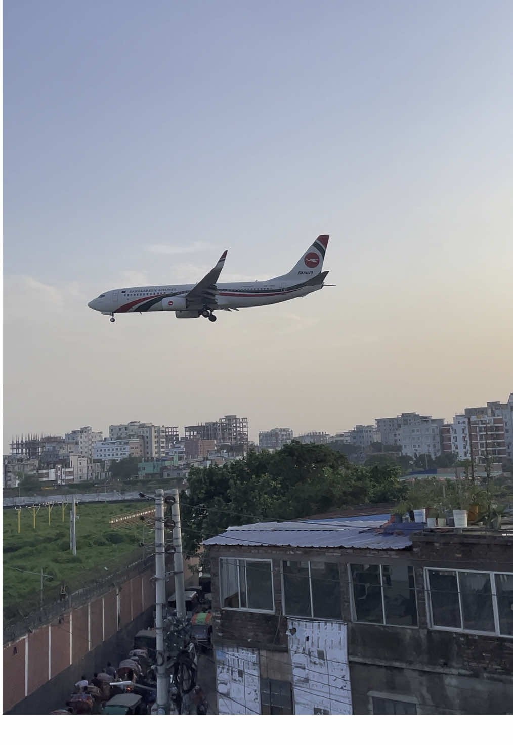 Bangladesh Airlines 🥰#বিমানল্যান্ডিং #foryou #Travel #Vlog_Video #vloger_naeem10 @TikTok Bangladesh 