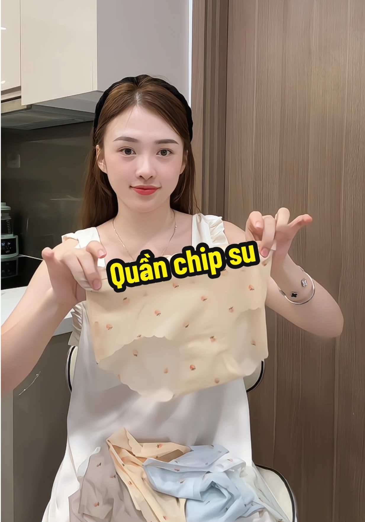 Mặc nhẹ như không lun , mát mịn ce ạ😍 #landaulamvo 