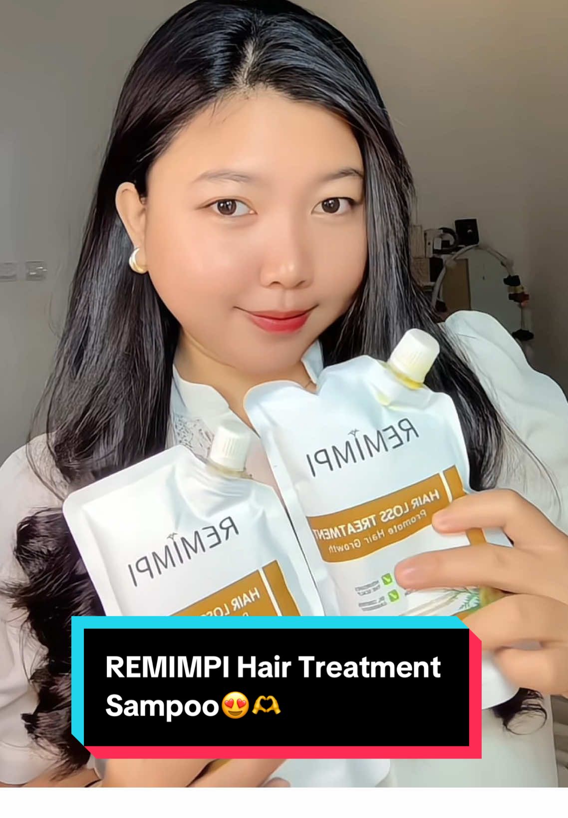 mengurangi rambut berminyak, rambut lepek bye, menghilangkan ketombe, mengurangi rambut rontok aarrghhh REMIMPI loveit!😍🫶 #fyp #fypシ #review #sampo #remimpi #remimpishampo #remimpihairfall 
