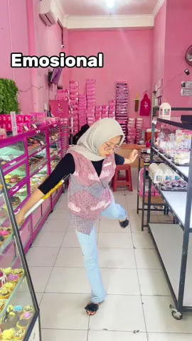 Keren banget ga siii bestiee?🤭 #fyp #konten #kontenlucu #hahaha #genz #lampung #bandarlampung #fyppppppppppppppppppppppp 