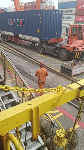 Wal na di na makakauwi..  #containership #fyp #seamanknows⚓   #seafarer 