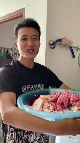 giặc đồ cho con cùng thống nha #mackimthong #thongbichtv #kimthongshop1 #ngocbich 