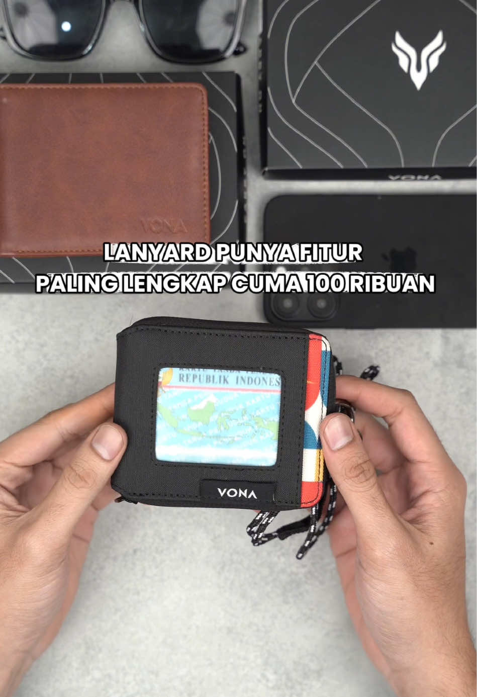 Keren banget ini lanyard. Mana harganya cuma 100 ribuan aja khusus hari ini. Check out sekarang! 🤩 #dompetpria #dompet #dompetmurah #pakaivona #vona