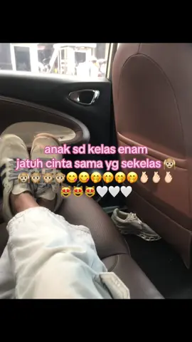 kelas enam 🙃 #kelassd#viral #trending #trendbaru #moots? #moots #bismillahfyp #tiktokpelitfyp #fyppppppppppppppppppppppp #antiunfoll 
