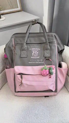Cakep banget 🎀🌸 #taswanita #tasransel #backpack #ranselsekolah #ranselmurah #whatsinmybag #spaciousbackpack 