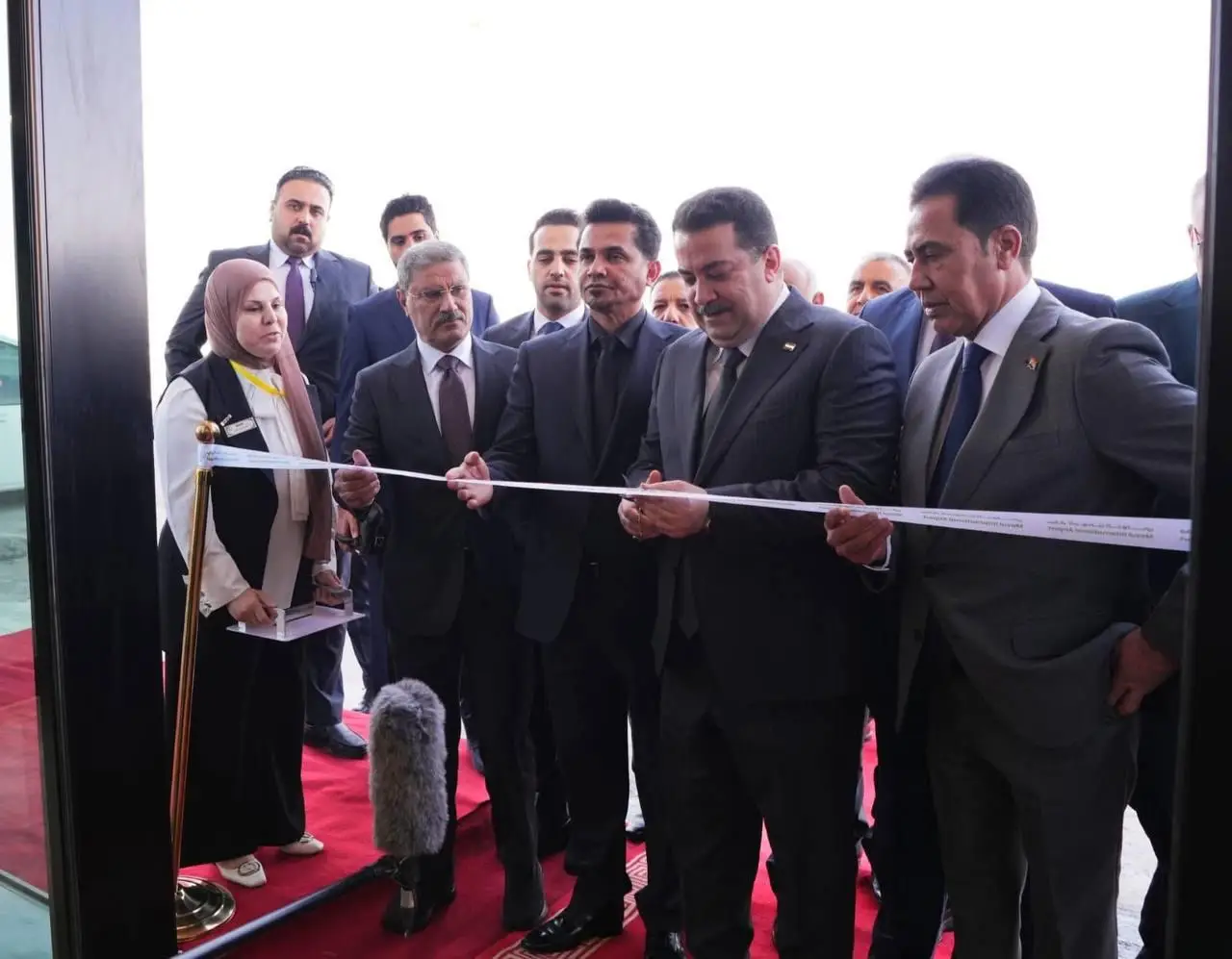 بجهود وزير النقل الأستاذ رزاق محيبس السعداوي ، ومحافظ نينوى السيد عبد القادر الدخيل رئيس مجلس الوزراء المهندس محمد شياع السوداني يفتتح مطار الموصل رسميا بحضور عدد من المسؤولين ———————— رابطة شباب الشهيد محيبس السعداوي  https://www.facebook.com/share/16u6uSkoEH/ #المطارات #السكك #موانئ 