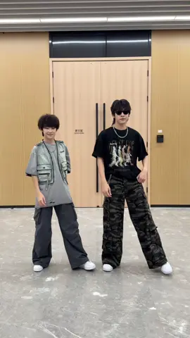 今日份下班打卡#养成系 #蟀k摇 #开始跳舞吧3 #在三亚开跳 #TEAMBOYS 