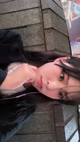 ハチコにはどうしていつも外国人が多いんですか？ #ハチ公 #渋谷 #アイドル #ハンリム #韓国人 #アイドルになりたい #アイドル志望 #外国人 